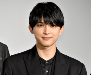 吉沢亮の中学時代の写真がイケメン過ぎる 伝説級のモテ具合がエグイ 徒然草